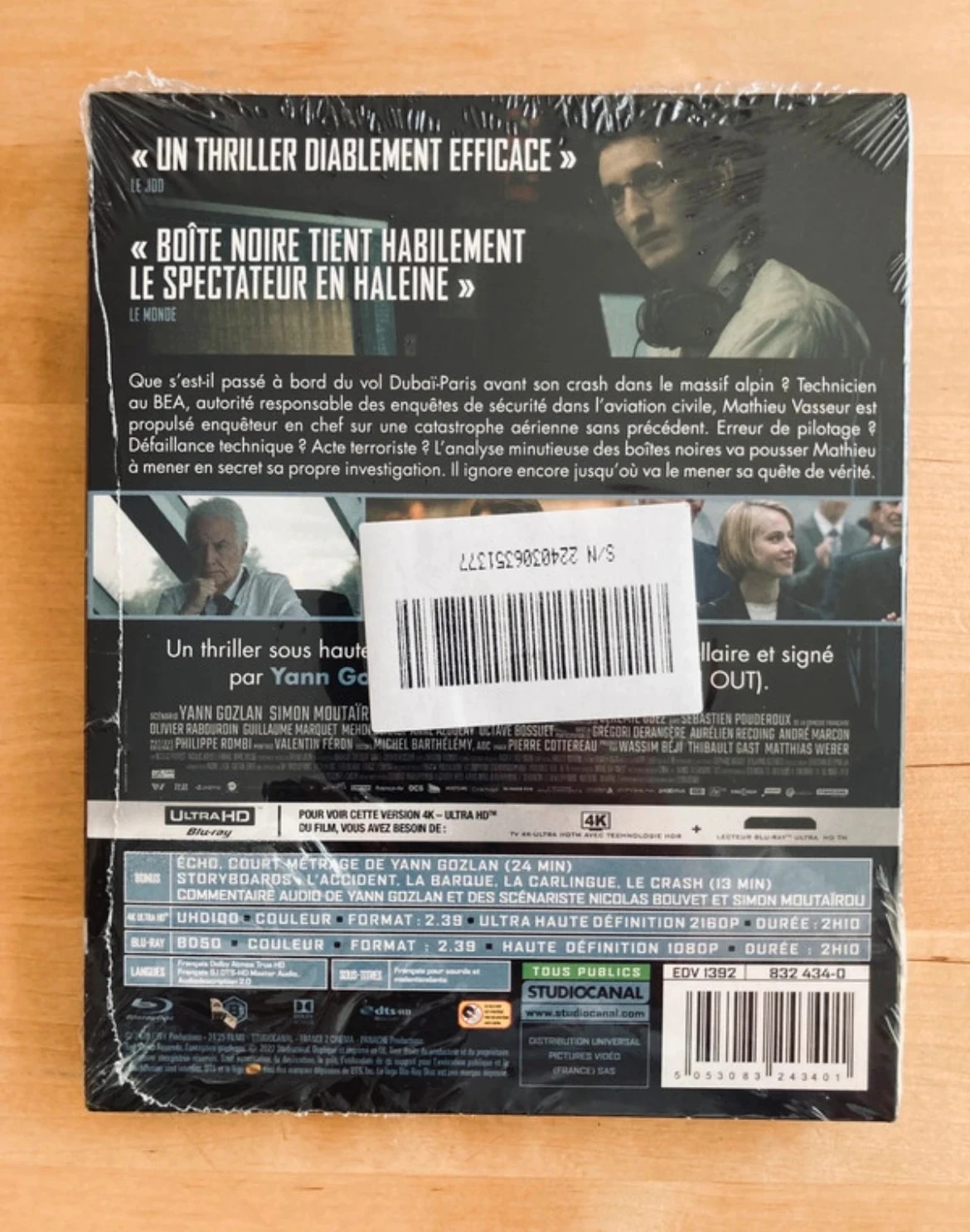 Blu-ray e 4K ultra HD Caixa Preta Pierre Niney. – photo 2